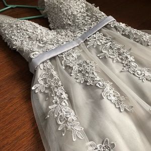 Women’s v-neck long prom dress